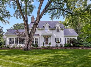 14100 Oakdale DRIVE, Elm Grove, WI 53122