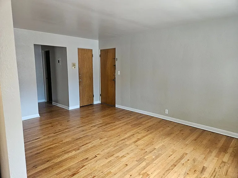 1350 Columbine St — Photo 13