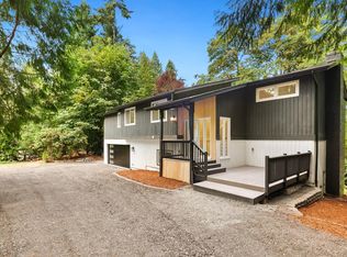 5755 Blakely Avenue NE, Bainbridge Island, WA 98110