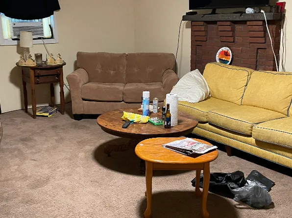 4 bed, 2.0 bath, 1799 sqft, $400, (undisclosed Address), Buckhannon, WV 26201