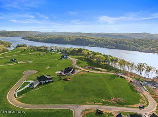 113 Firefly Dr, Loudon, TN 37774