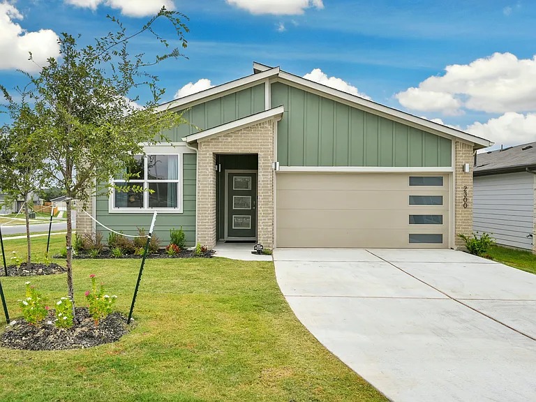 2300 Ranier Ct — Photo 24