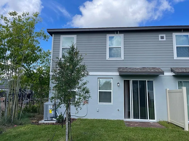 407 Legacy Loop — Photo 19