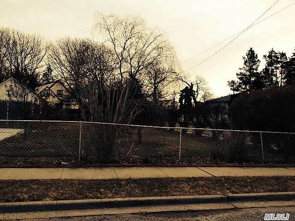 3rd image of 363 Lenox Ave
