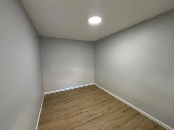 401 Ocean Avenue image 1 of 7