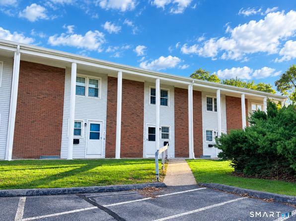 121 Seemans Ln APT 15