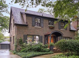 313 S Edgewood Ave, La Grange, IL 60525