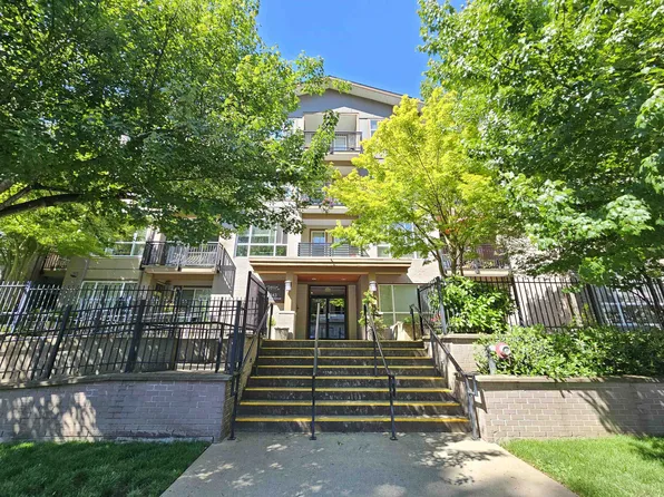 2343 Atkins Ave #110, Pt Coquitlam, BC V3C 1Y7