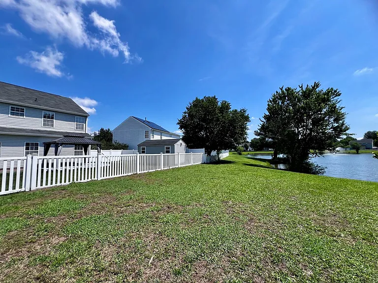 317 Big Pond Ln — Photo 40