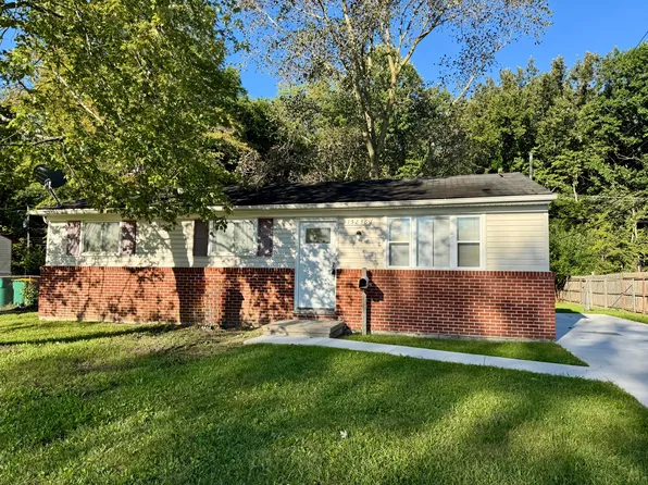 15236 Colbert St, Romulus, MI 48174