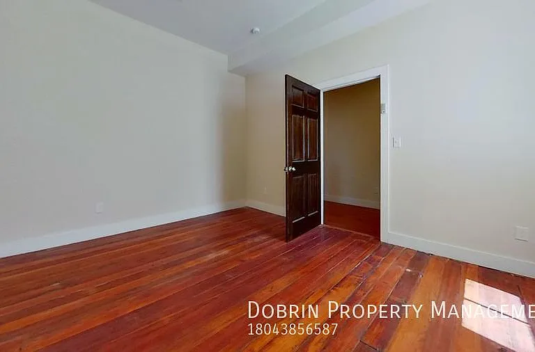 316 W Marshall St — Photo 6