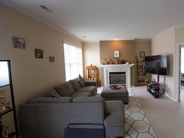 1865 Norhardt DRIVE, Brookfield, WI 53045