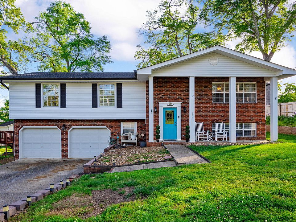 1st image of 924 Spurling Dr