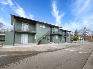 944 West St, Redding, CA 96001