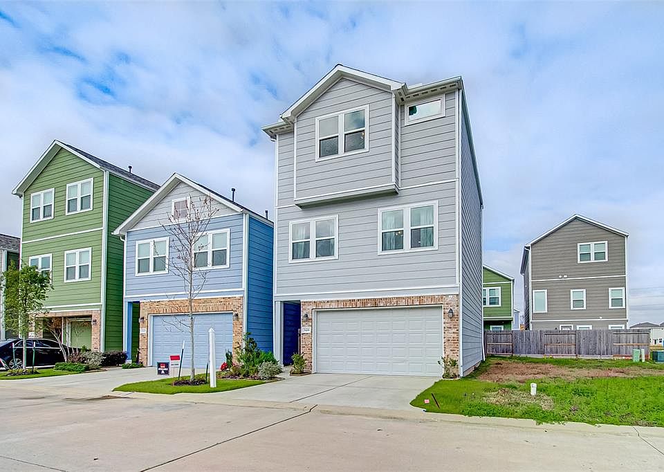 1st image of 5439 Holguin Hollow St