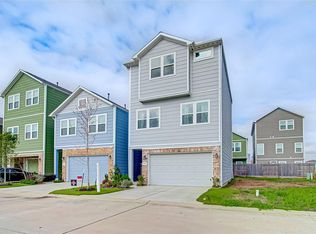 5439 Holguin Hollow St, Houston, TX 77023