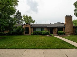 4515 N Lake Dr, Milwaukee, WI 53211