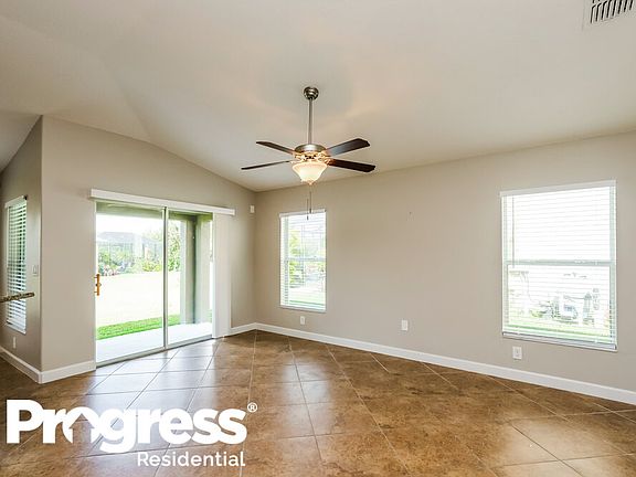 3rd image of 11609 Mansfield Point Dr