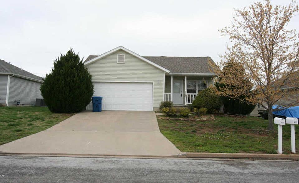 1st image of 4227 W 28th St