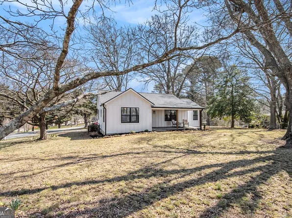 623 McPherson St, Bremen, GA 30110