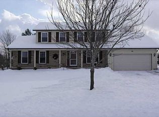 61 Haskins Ln N, Hilton, NY 14468