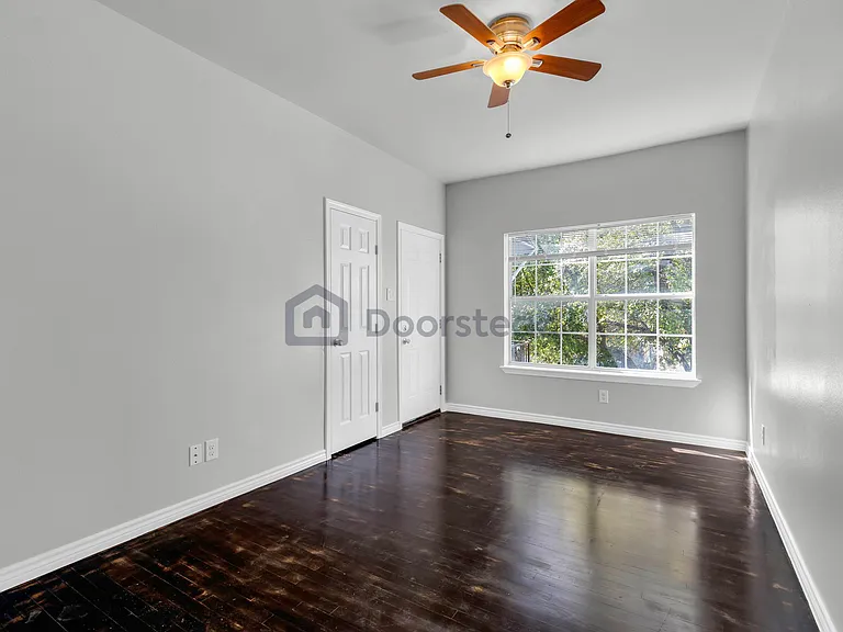 403 Fulton Ave #8 — Photo 9