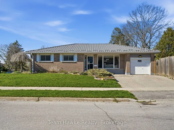 958 Montreal St, Midland, ON L4R 1H2
