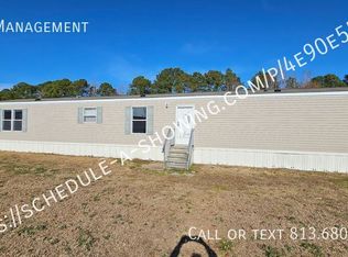 221 Riggs Rd #88, Hubert, NC 28539