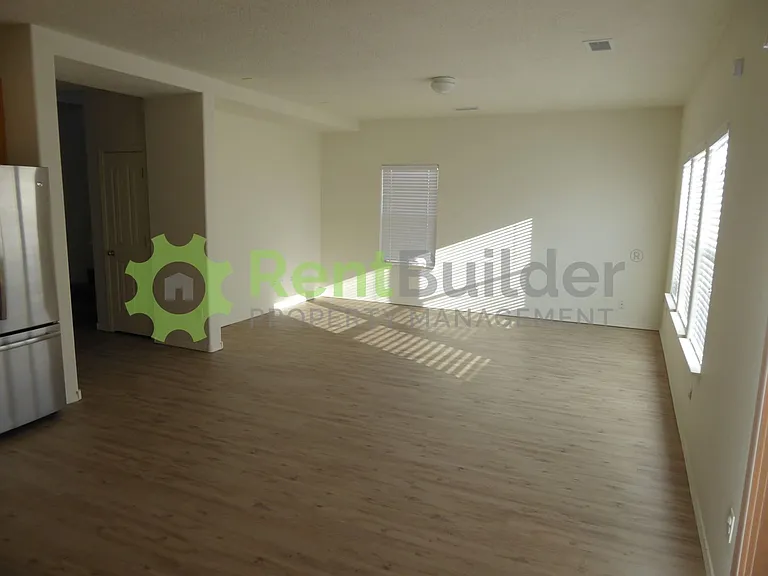 3540 Clear Creek Rd NE — Photo 6