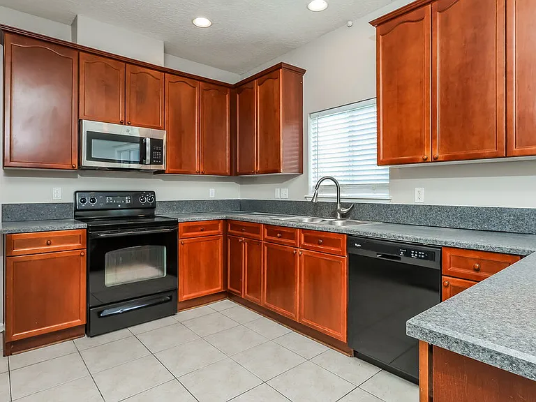 276 Porta Rosa Cir — Photo 8