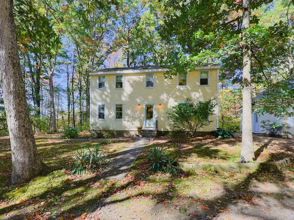 362 Arbor St, Lunenburg, MA 01462