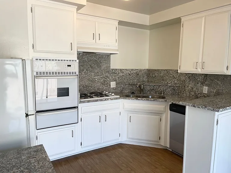 Hampton Ave, LLC - Hampton — Photo 26