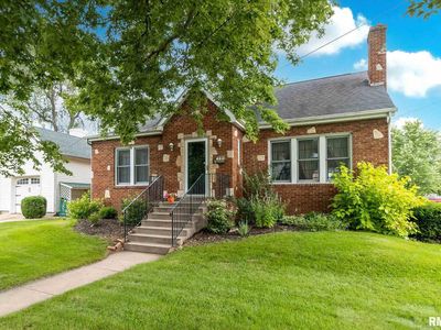 403 W Palace Row, Geneseo, IL, 61254
