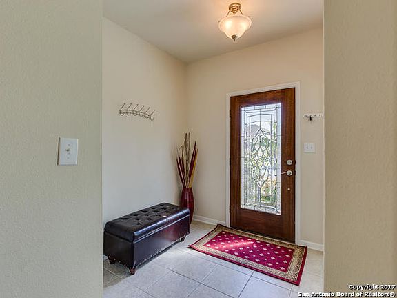 2nd image of 20803 Las Lomas Blvd