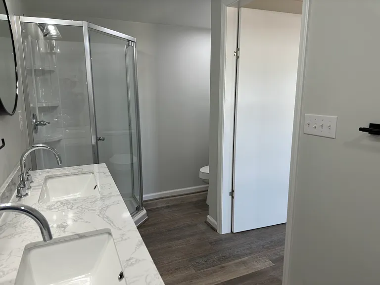 72 Rolandale Ln — Photo 7