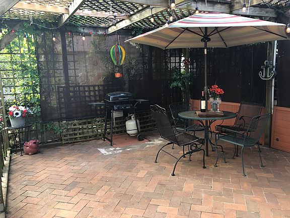Private Back Patio