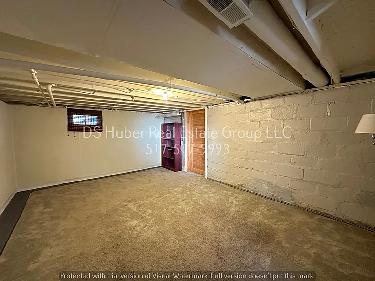 1027 Climax St — Photo 17
