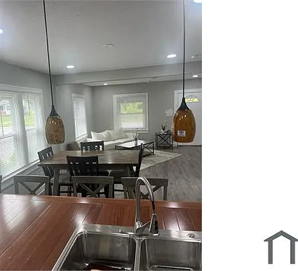 3 bed, 1300 sqft, $1,800 — Photo 2