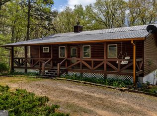 209 Jordan Dr, Blue Ridge, GA 30513