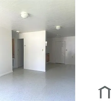 460 N Magnolia St — Photo 7