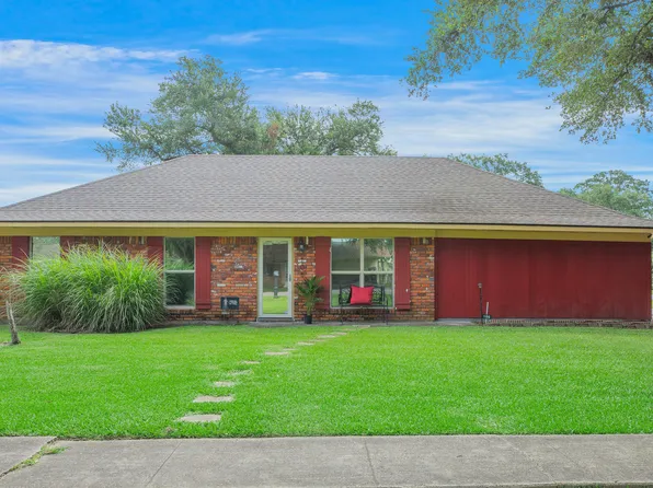 106 Dogwood Dr, Lafayette, LA 70501