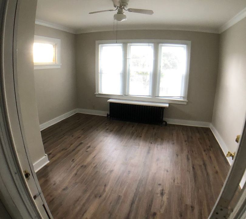 37003706 E Pulaski Ave 37003706 E Pulaski Ave Cudahy WI Zillow