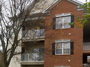 838 Dominick Ct #838, South Plainfield, NJ 07080