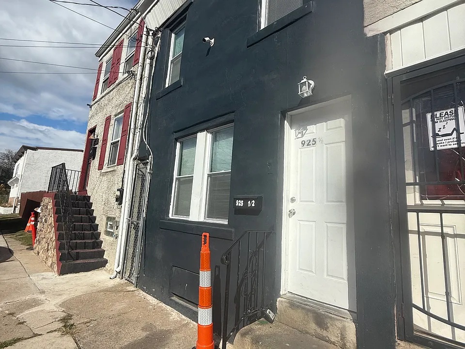 925 1/20 Walnut St