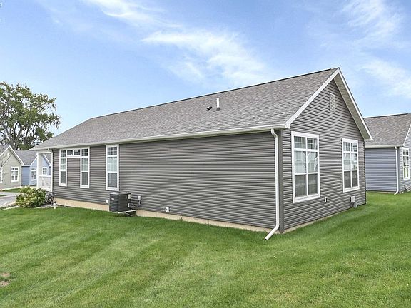 4th image of 10850 E Bayshore Cardinal Rd #72