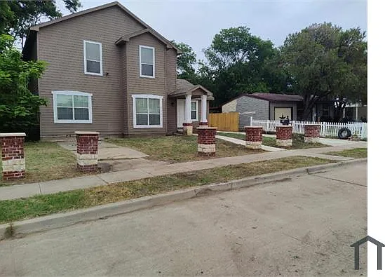 4245 Wilson Ln — Photo 12