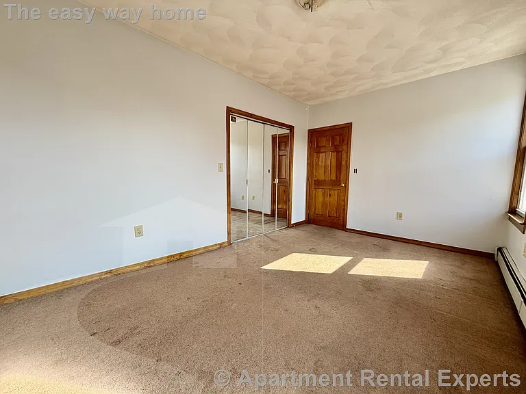 1236 Cambridge St #3R — Photo 8