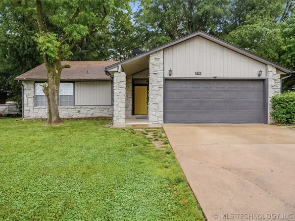 514 W 148th St S, Glenpool, OK 74033