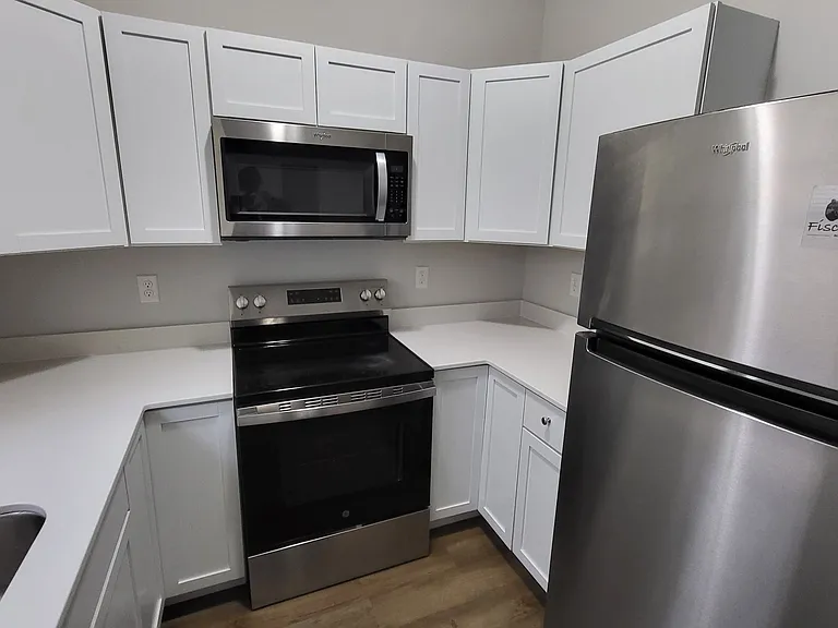 515 N Oxford St #B — Photo 7