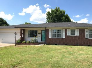 2704 Dayton St, Muskogee, OK 74403